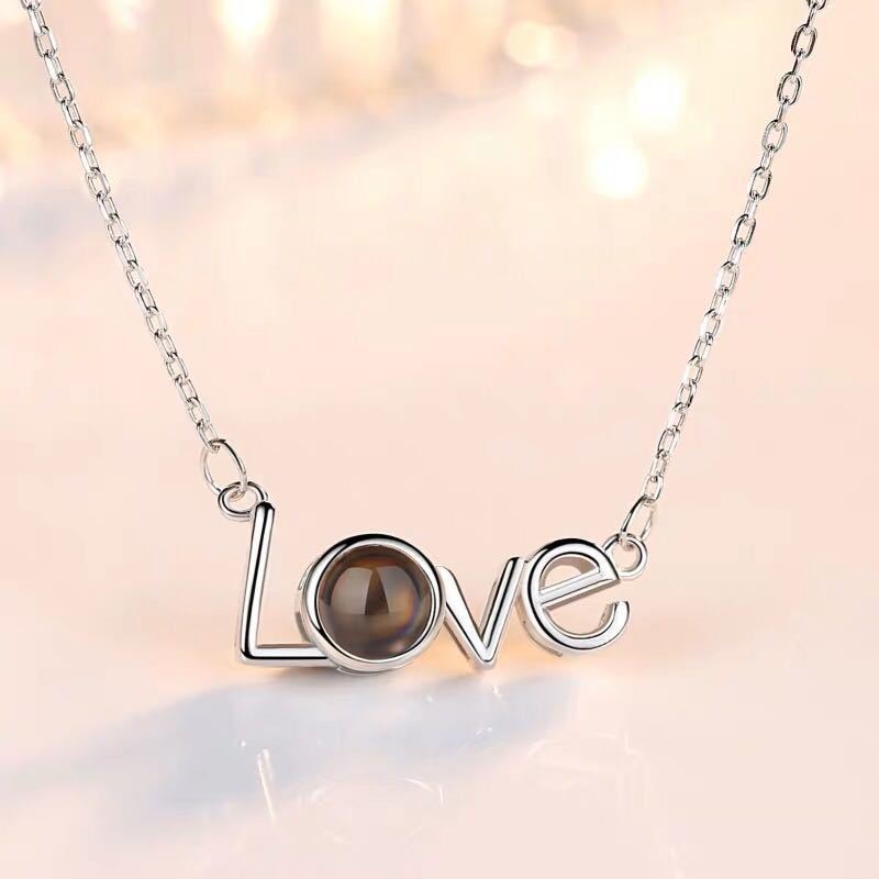 Gift for girlfriend 100 Languages Says I love You Projection Necklace Any day gift present - CyberMarkt