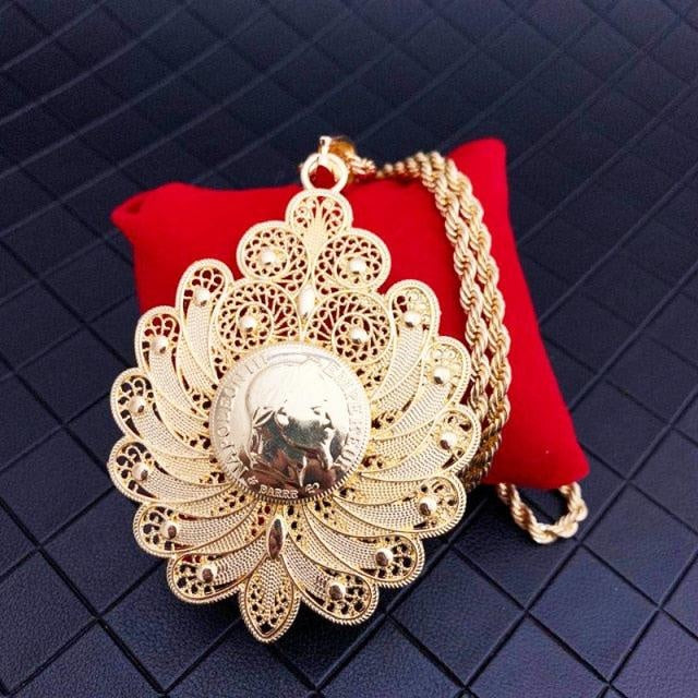 Round Flower Shape Coin Pendant for Women Algerian Wedding Necklace 60cm Long Chain Napoleon Figure French Coin Jewelry